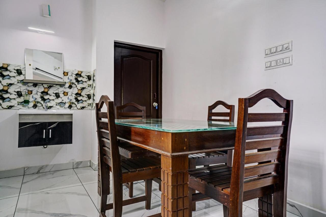 Neriyamangalam Spot On Shalom Palace Residency מראה חיצוני תמונה
